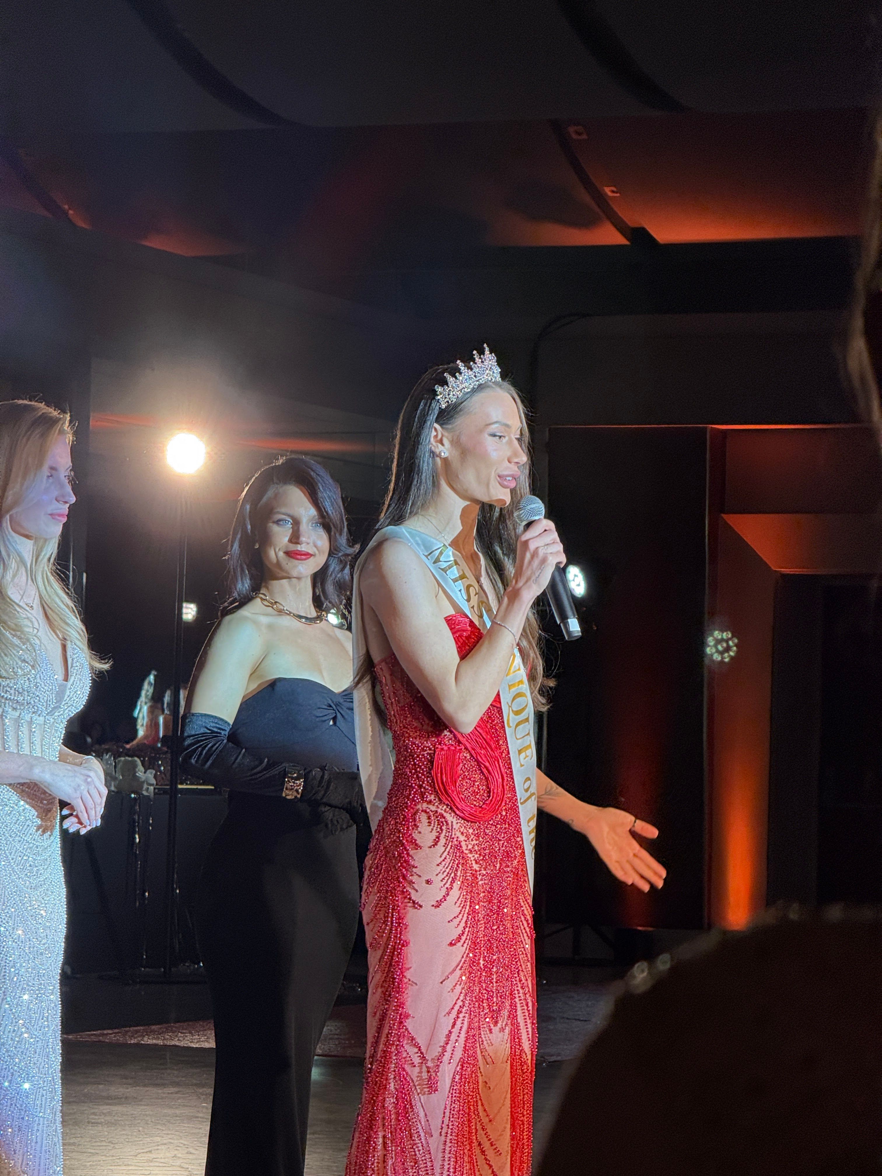 Vika Muronuk / vika_muronuk · photo 14