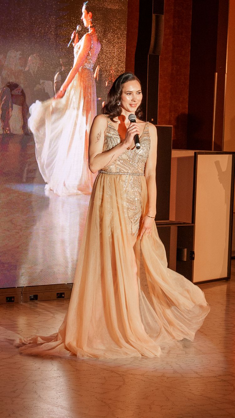 Karina Manuzina / karinamanuzina · photo 101