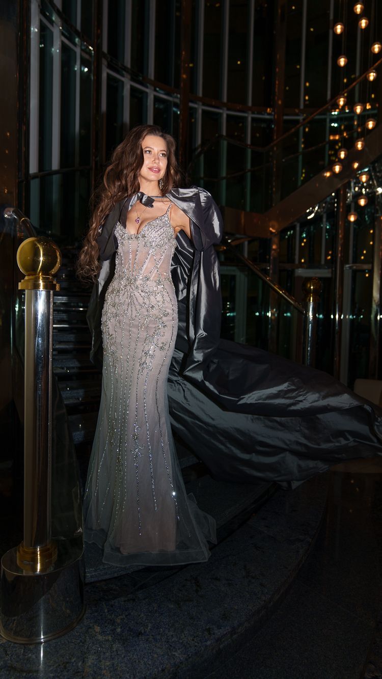 Karina Manuzina / karinamanuzina · photo 121