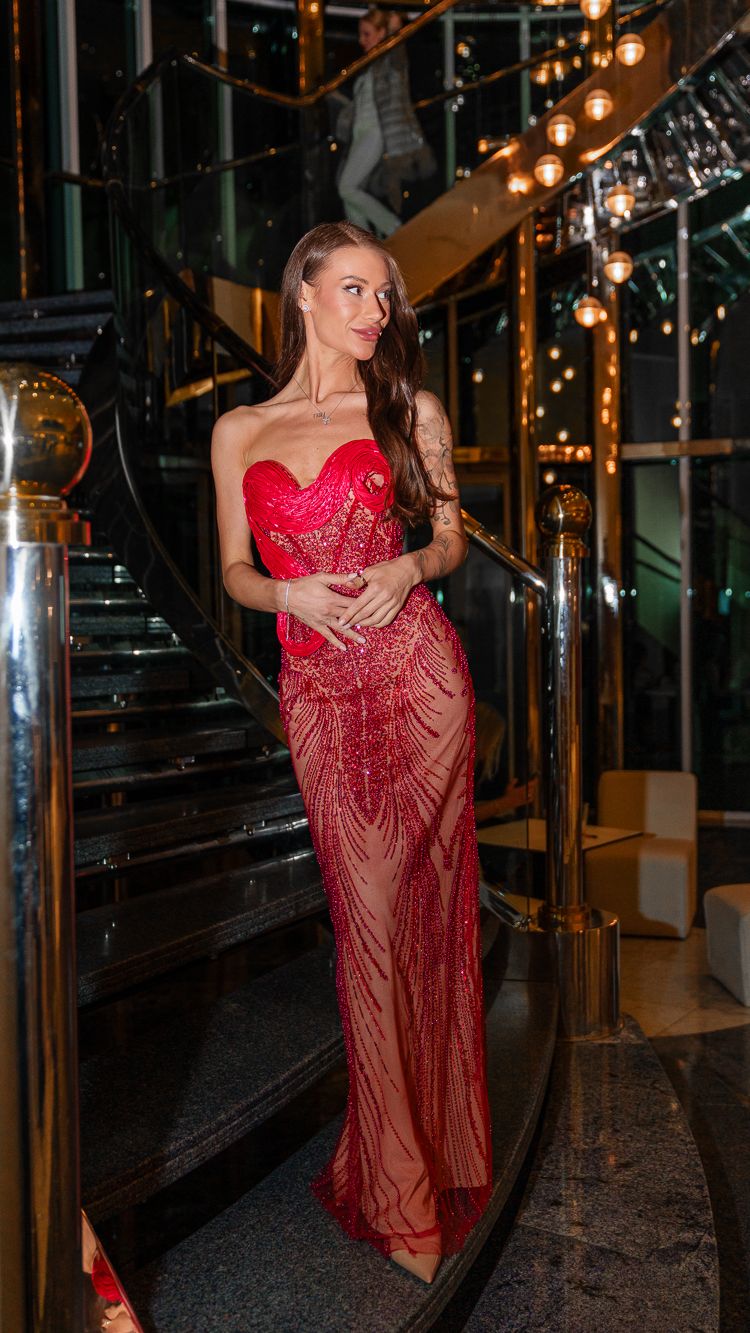 Karina Manuzina / karinamanuzina · photo 145