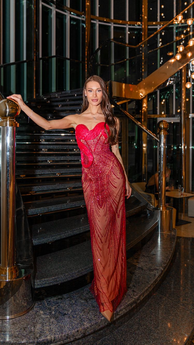 Karina Manuzina / karinamanuzina · photo 167
