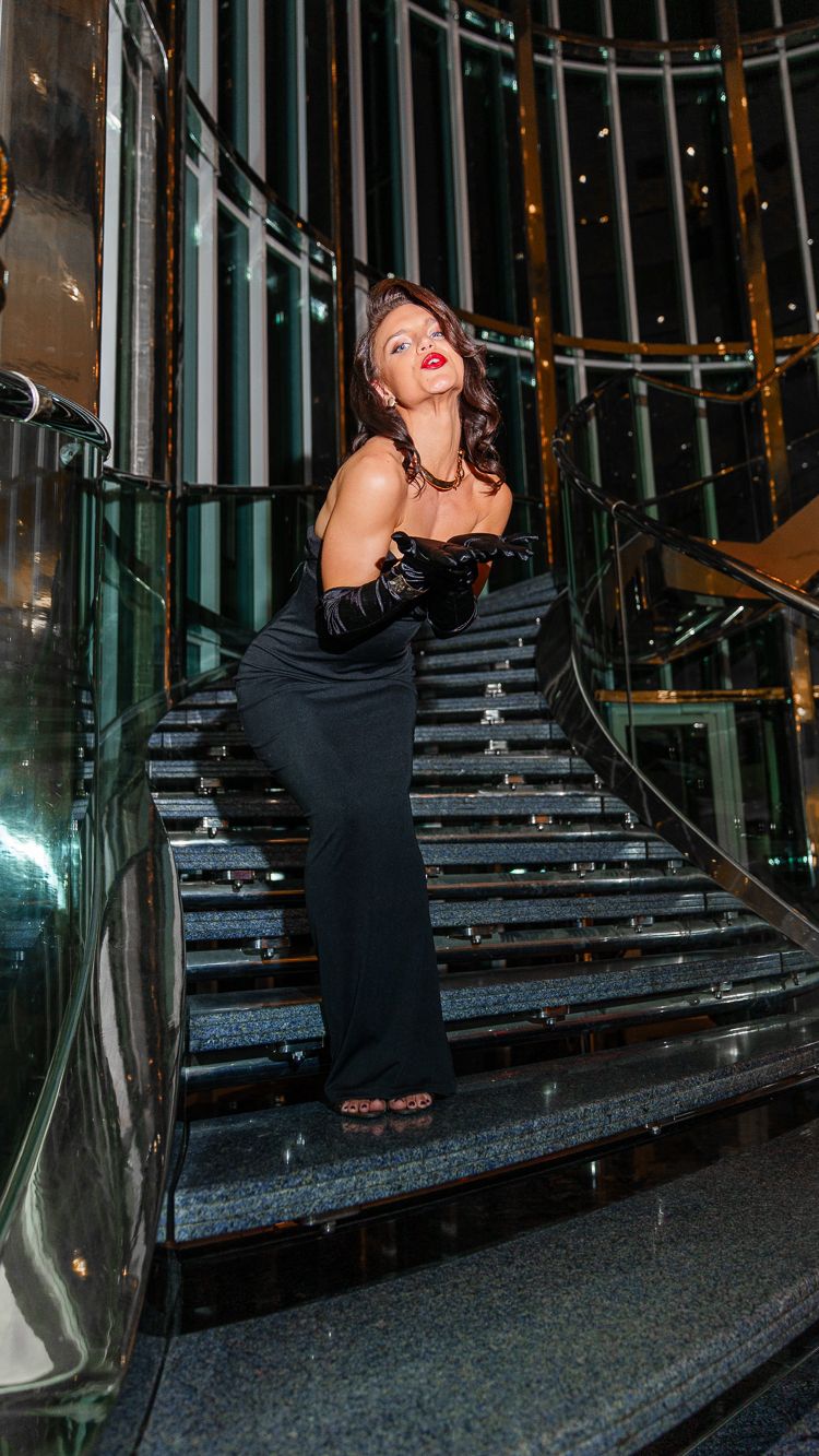 Karina Manuzina / karinamanuzina · photo 170