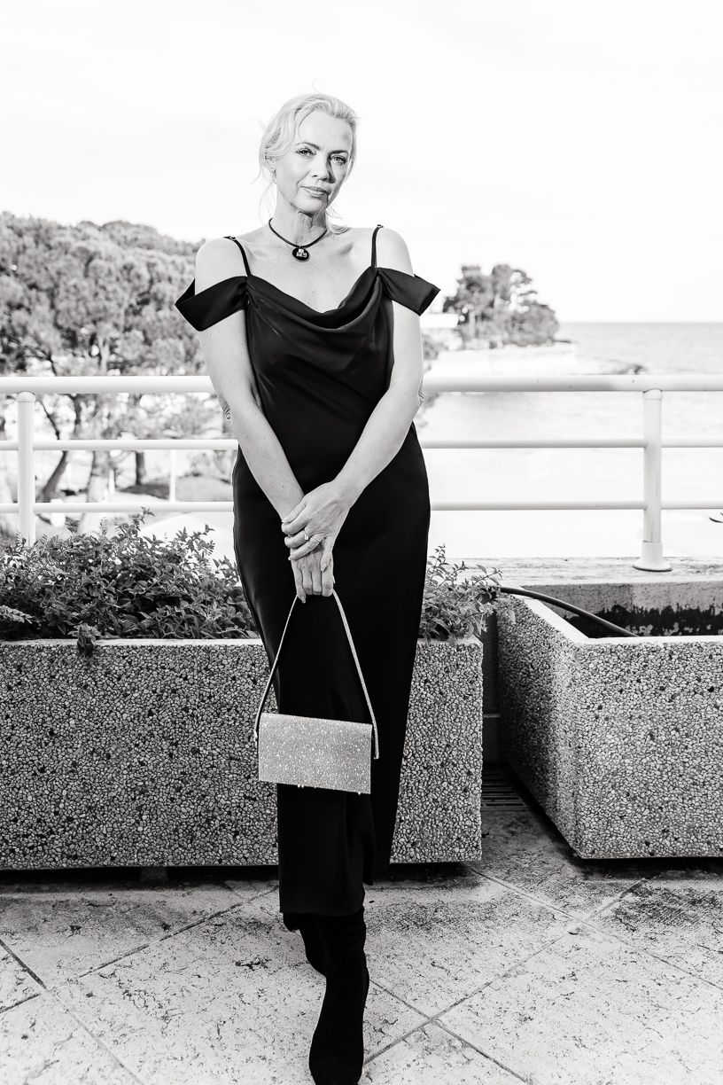 Karina Manuzina / karinamanuzina · photo 177