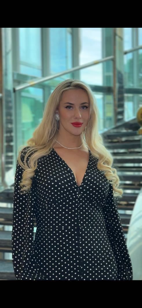 Vika Muronuk / vika_muronuk · photo 19