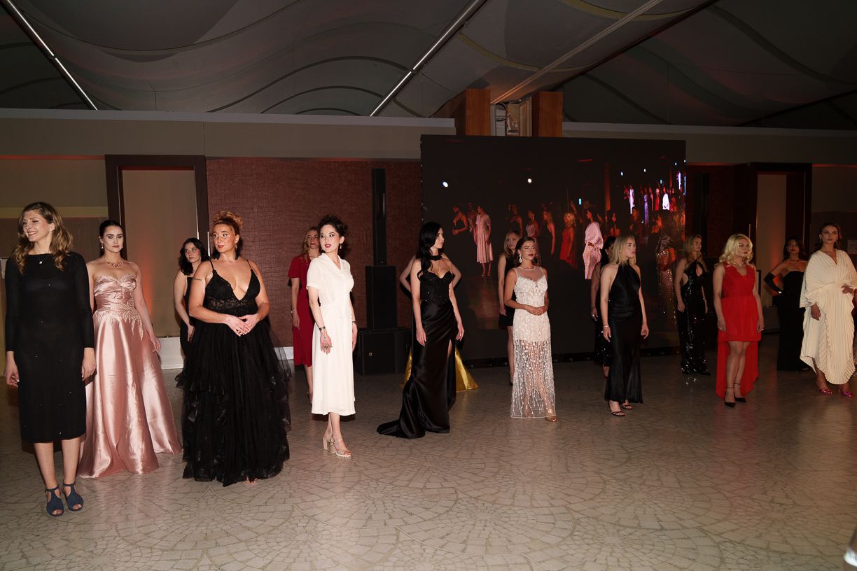 Karina Manuzina / karinamanuzina · photo 261