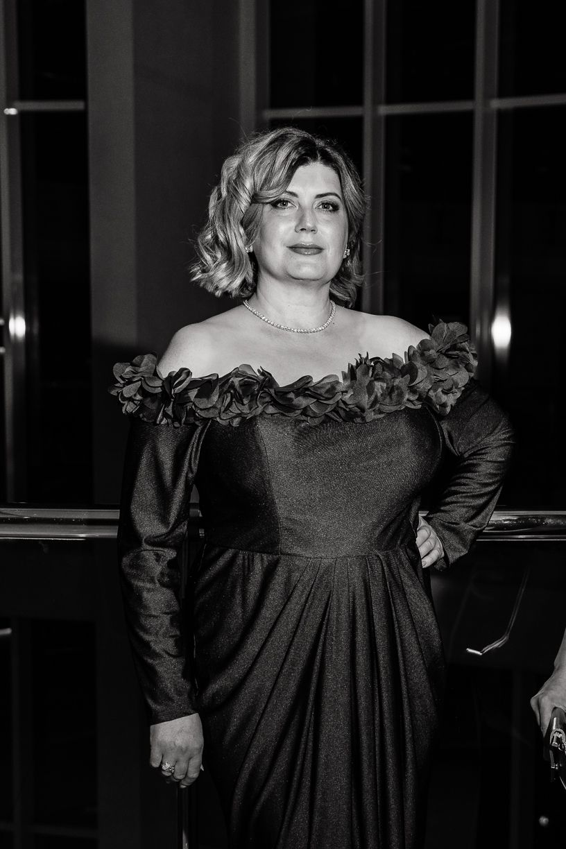 Karina Manuzina / karinamanuzina · photo 300