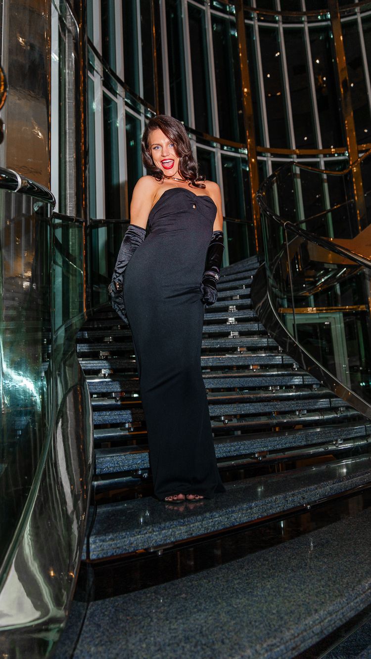 Karina Manuzina / karinamanuzina · photo 307