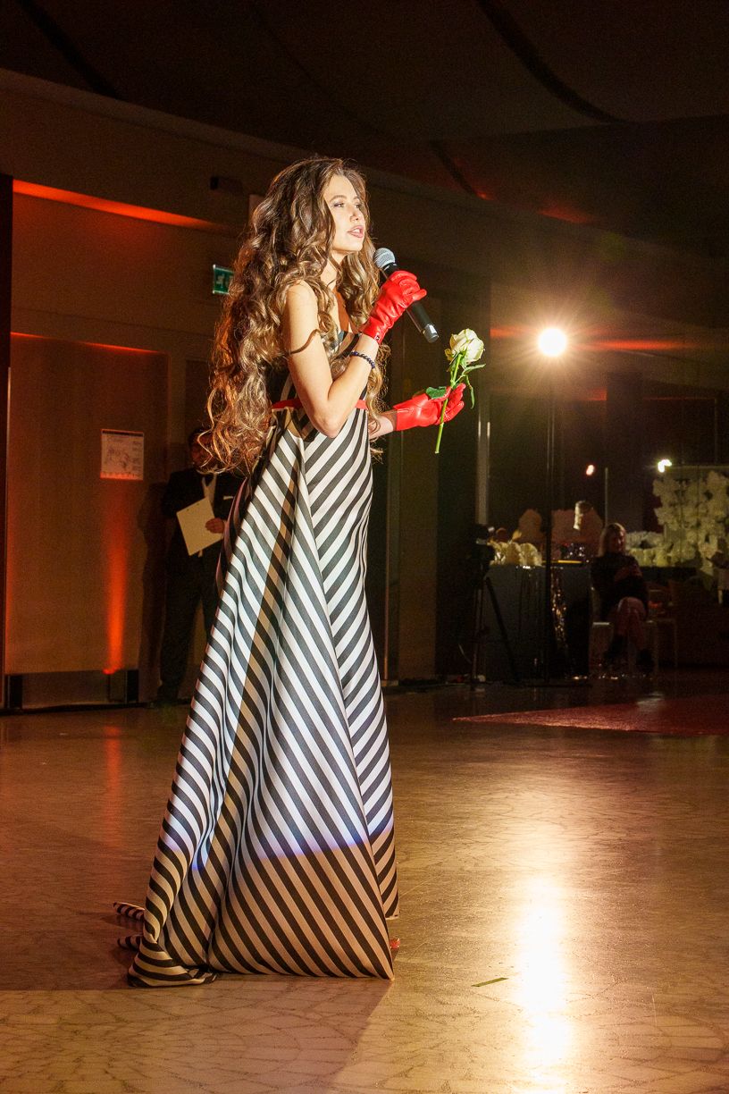 Karina Manuzina / karinamanuzina · photo 328