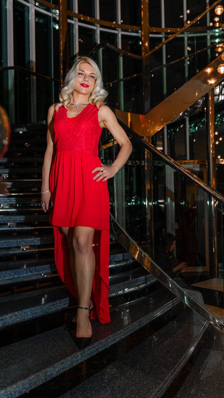 Karina Manuzina / karinamanuzina · photo 341