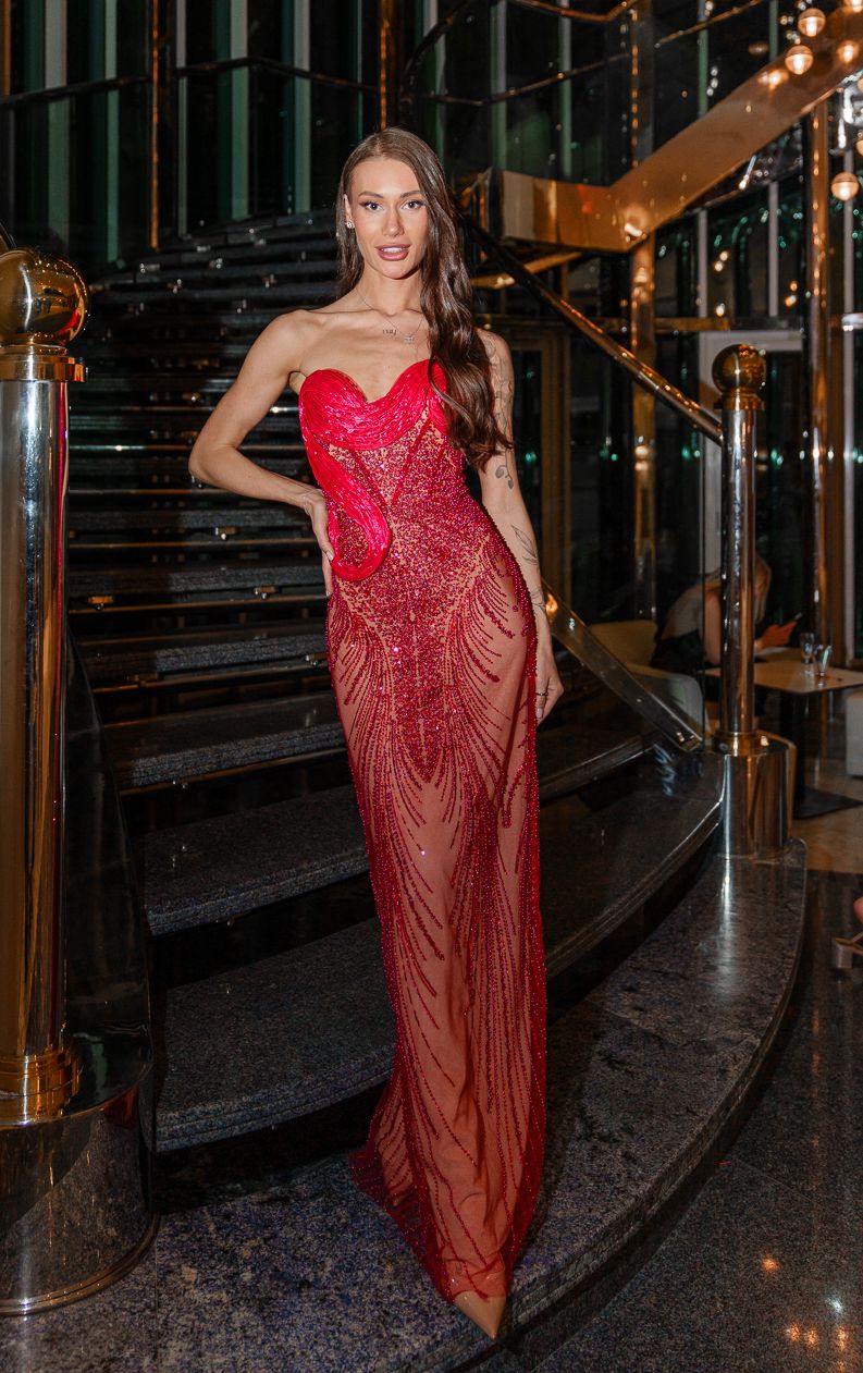 Karina Manuzina / karinamanuzina · photo 435